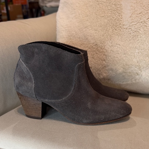 H By Hudson Dark Gray Suede Ankle Booties - Picture 1 of 12